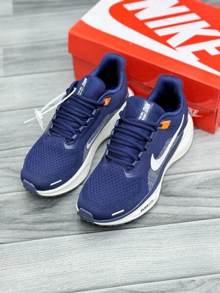 NIKE AIR ZOOM React 2024 - Blue