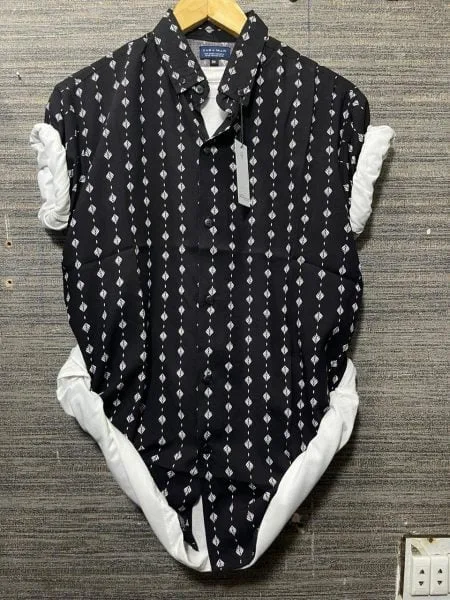 Men's Comfort Fit Printed Black Half Sleeves Shirt