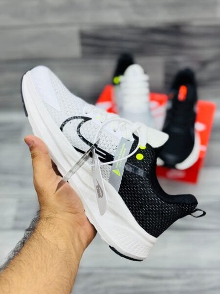 Nike Air Zoom Flyknit Lunar 3 Shoes - White
