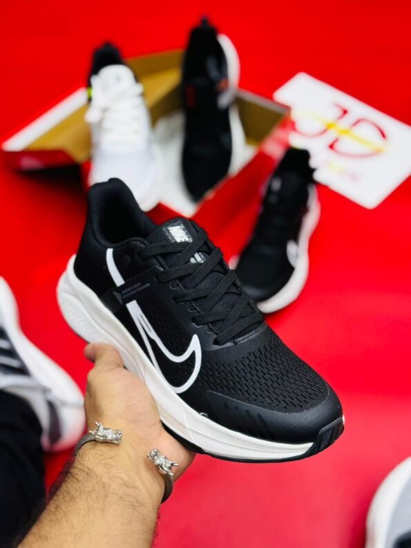Nike Air Zoom Trail – Black