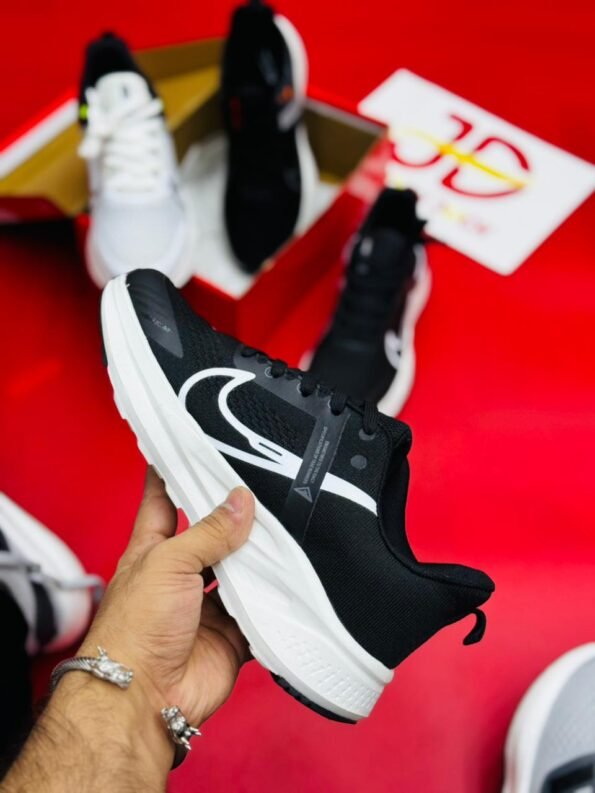 Nike Air Zoom Trail – Black