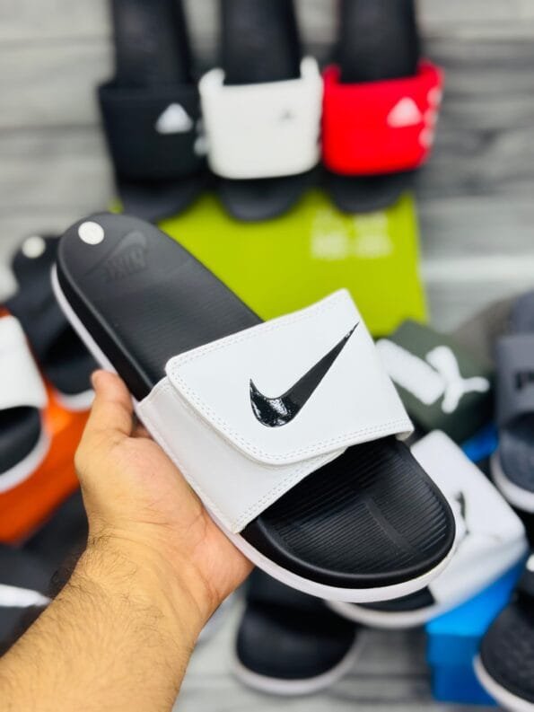 Nike Feather Men’s Cloud Slide Slippers – White