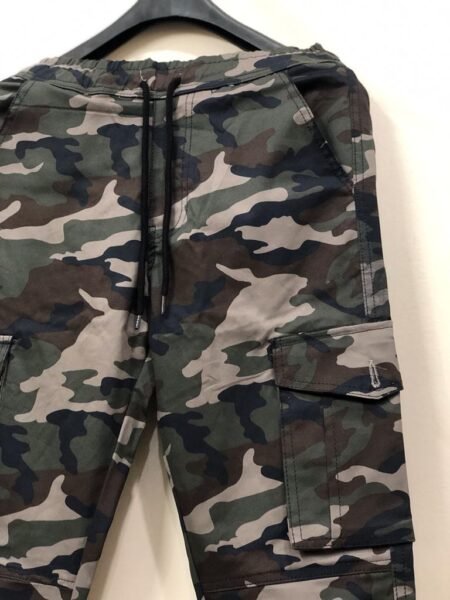 Men's Regular Fit Green Cargo Trousers Camouflage Print Track