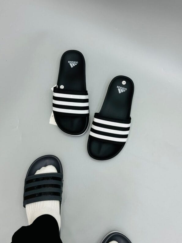 Adidas Adilette Slides