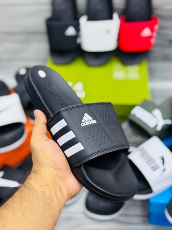 Adidas Adilette Slides – Black