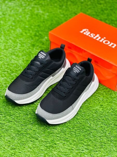 Shark 700 Sport Sneakers 2