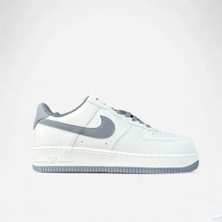 Nike Air Force 1 Sneakers