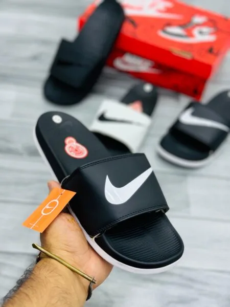 Nike Slides - Black & White