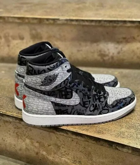 Air Jordan 1 High OG Sneakers