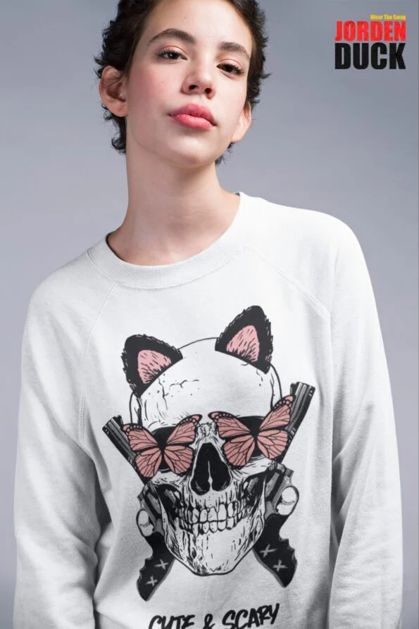sweatshirt-mockup-of-a-woman-with-an-edgy-look-21802