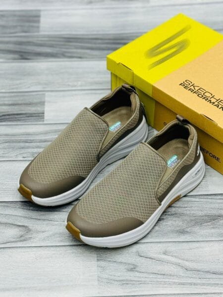 Skechers Go-Walk Arch Fit Sneakers