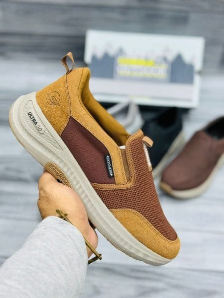 Memory foam ultra go Goodyear skechers walking shoes