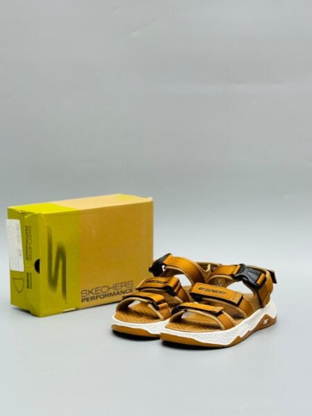 Skechers Go Walk Hyper Burst