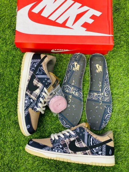 Nike Travis Scott Sb Dunk Low