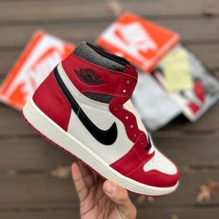 Nike Air Jordan 1 High OG Retro