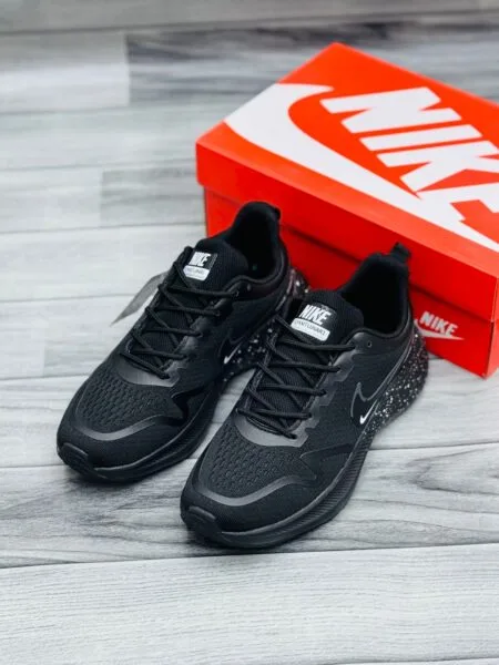 NIKE ZOOM PEGASUS 42