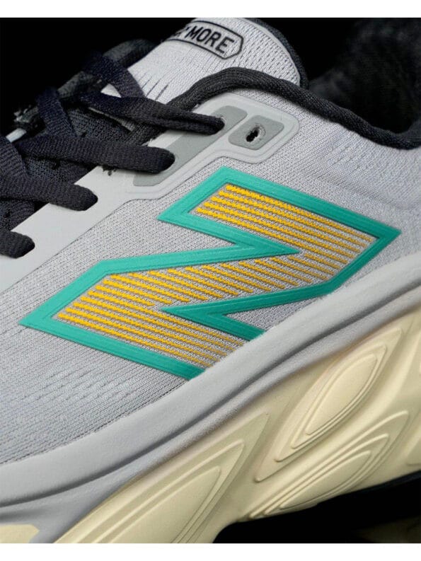 New balance FRESH FOAM X MORE V5