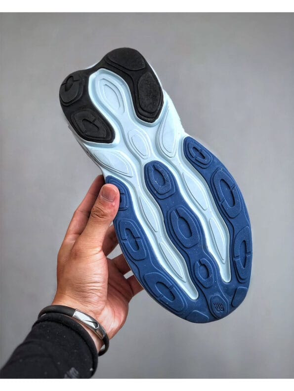 New balance FRESH FOAM X MORE V5
