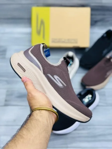 SKECHERS ULTRA LIGHT MEDICATED