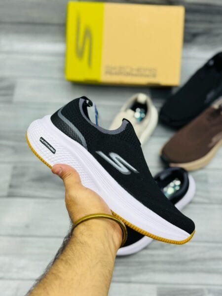 SKECHERS ULTRA LIGHT MEDICATED