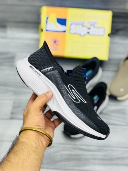 SKECHERS PROPULSION SLIP-INS MEDICATED MEMORY FOAM