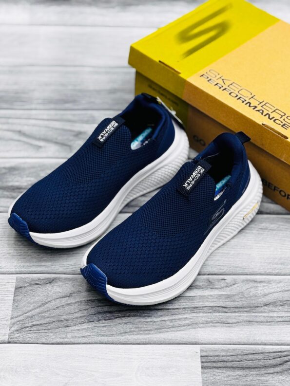 Skechres Ultra Light Breathable Shoes