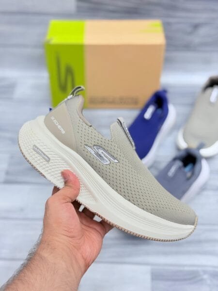 Skechres Ultra Light Breathable Shoes