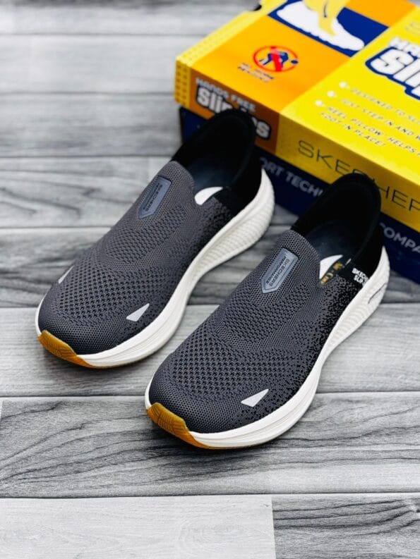 Skecher Slip Ons Memory Foam