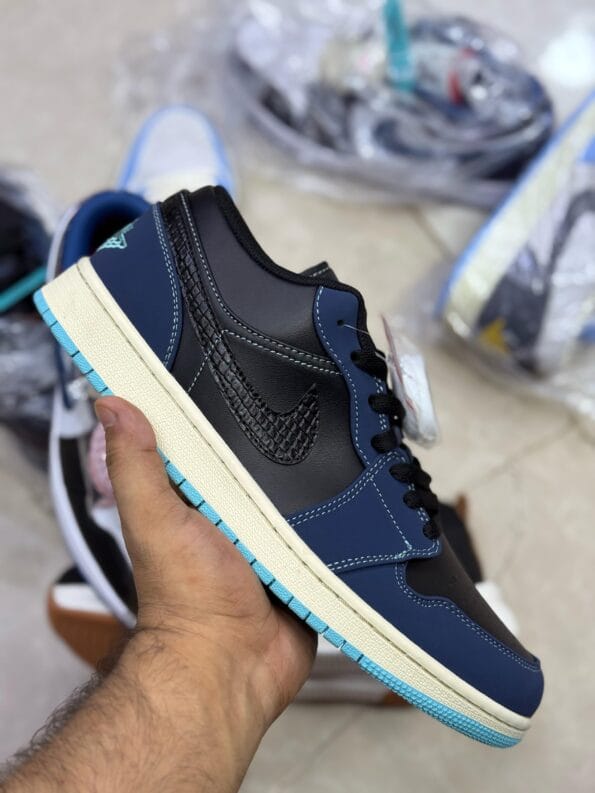 JORDAN AJ 1 LOW SE DARK OBSIDIAN SNAKESKIN