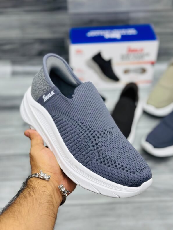 Go further every day with the 1st Walk Distance Walker