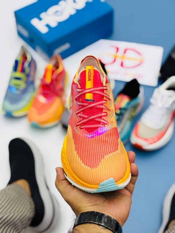 HOKA CIELO X1 RUNNING SHOES